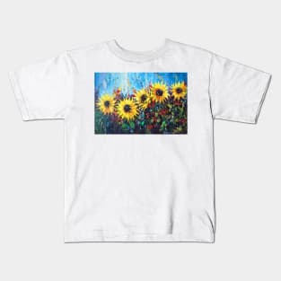 With Ukraine in the heart Kids T-Shirt